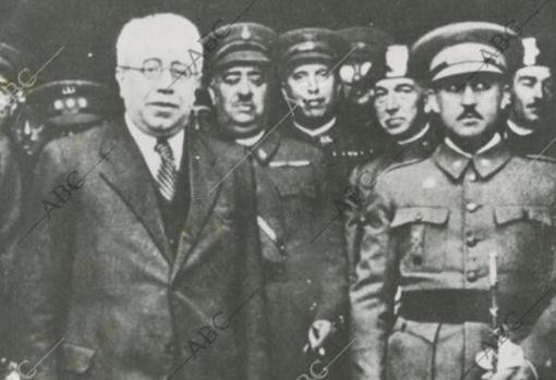 Manuel Azaña junto a Francisco Franco